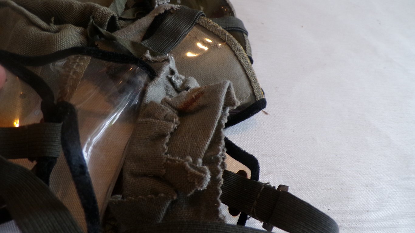 Mint Wehrmacht Dust Goggles 4-Piece Set