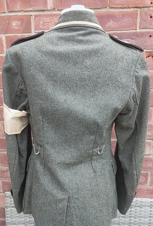 WW2 German M43 Army NCO Medics Combat Tunic