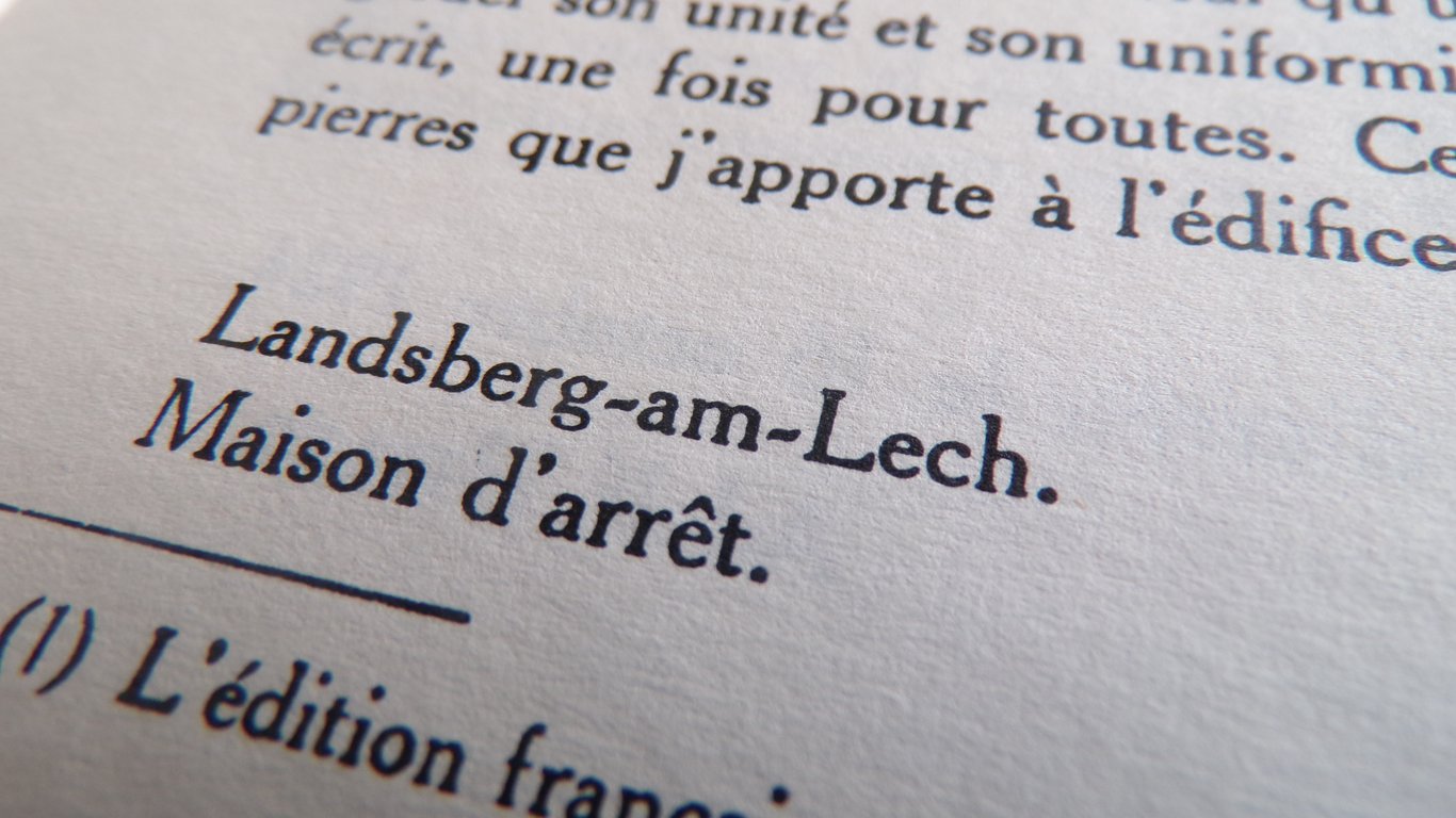 RARE 1st Edition Mein Kampf (Mon Combat) in French