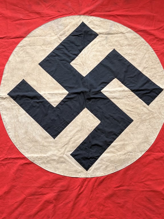 EARLY RARE GERMAN WWII, THIRD REICH COMBAT PANZER TANK IDENTIFICATION FLAG. ADDITIONAL PHOTOS