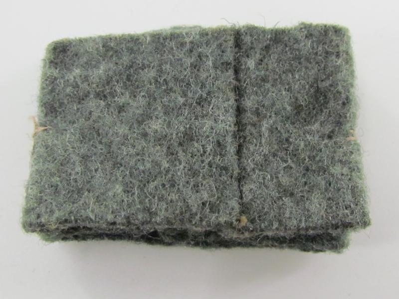 Wehrmacht ( Heer ) Slip on cyphers for shoulder boards