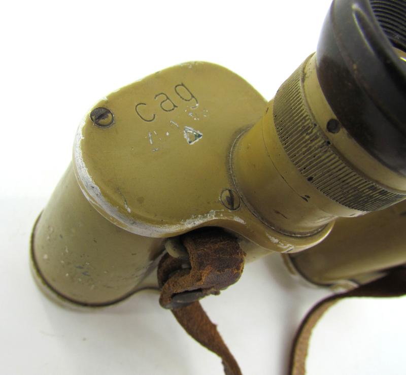 Wehrmacht tan colored binoculars ‘Dienstglas’ 6×30 by CAG