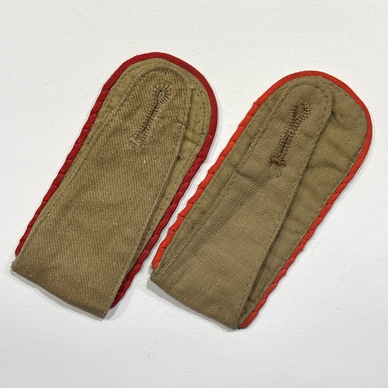 LW Tropical EM Shoulder Boards – Flak Artillery