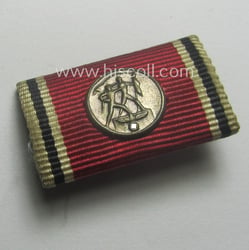 Single-pieced, WH (ie. WWII-period) ribbon-bar (ie. 'Feld- o....