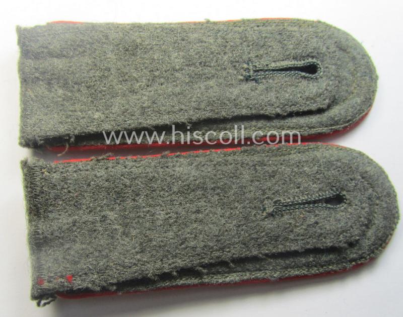 Pair of WH (Heeres) early- (ie. mid-) war period- (ie. 'M41'- ie. 'M43'-pattern) NCO-type shoulderstraps: 'Oberwachtmeister eines (Sturm)Art.-Abts. o. Rgts.'