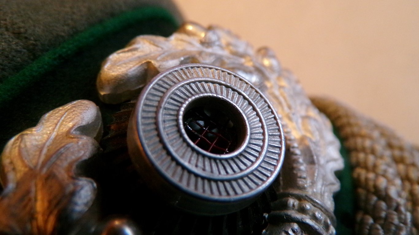 Jäger Schirmmütze by Erel