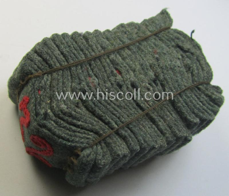 Attractive - fully matching and scarcely found! - pair of WH (Heeres) 'Artillerie'-related, so-called: regimental shoulderstrap-'slip-ons' (ie. 'Schulterstück-Überschuben') as was intended for usage by a: 'Soldat des Artillerie-Regiments 72'