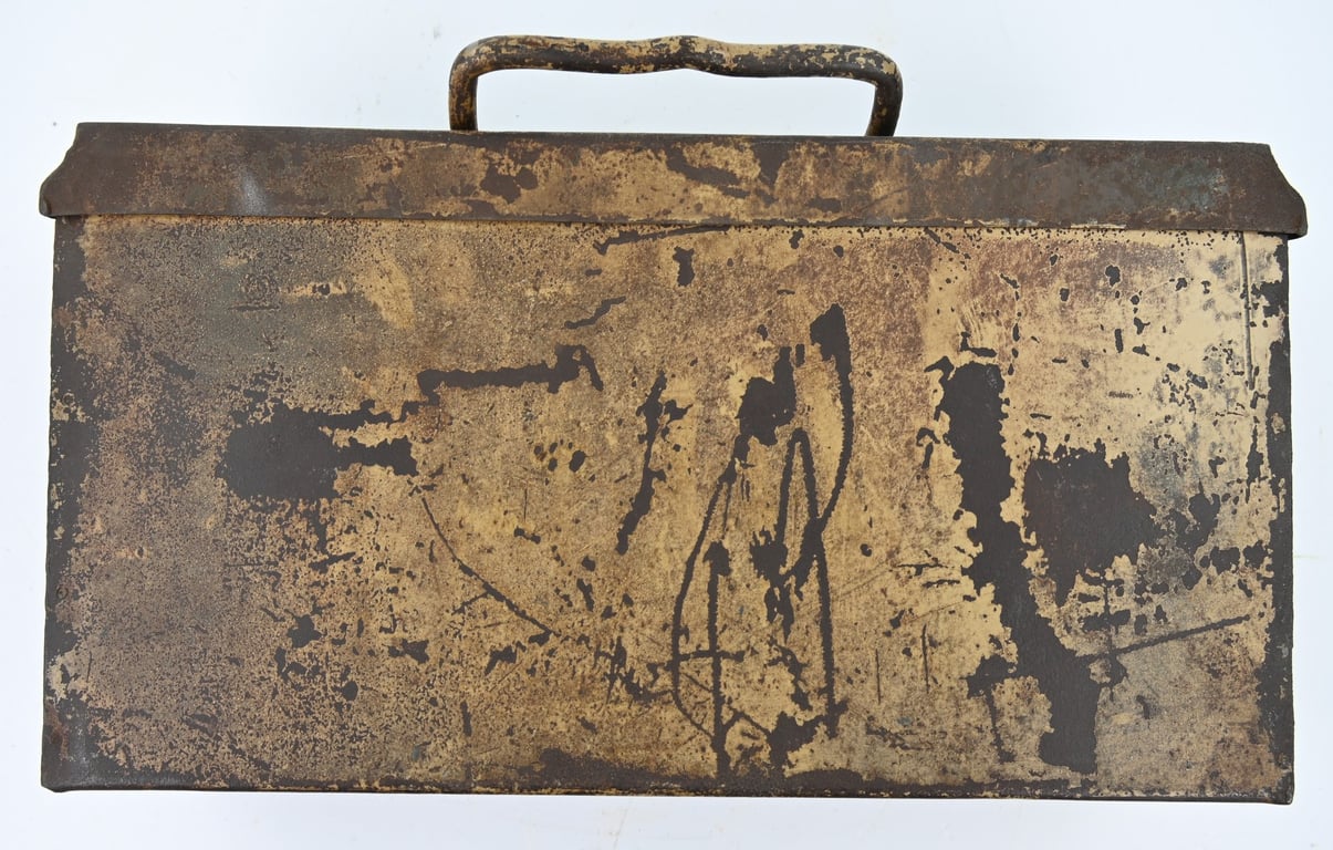 German WH MG 34/42 Camouflaged Ammo Box