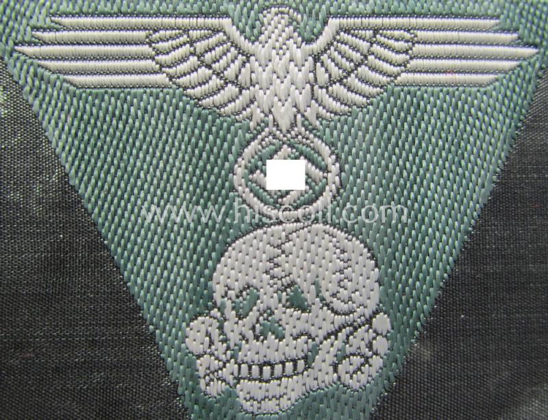 Superb, Waffen-SS field-grey-coloured, M43-pattern cap-trapezoid as was intended for usage on the M43-model field-caps (ie. 'Einheitsfeldmützen') being a 'BeVo-Wuppertal'-marked example that comes in a 'virtually mint- ie. unissued', condition