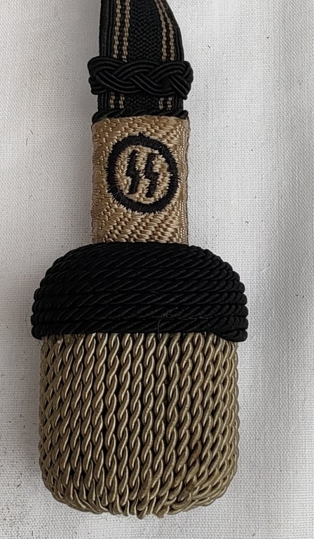 Reproduction of NCOs Portepee for the parade dagger/bayonet.