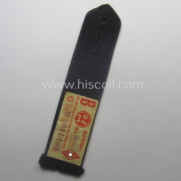 Single, 'DJ- o. Deutsches Jungvolk' shoulderstrap: 'DJ-Mitglied': 'Bann 565' (565 = 'Bann Spittal') that still retains its period 'RzM'-etiket