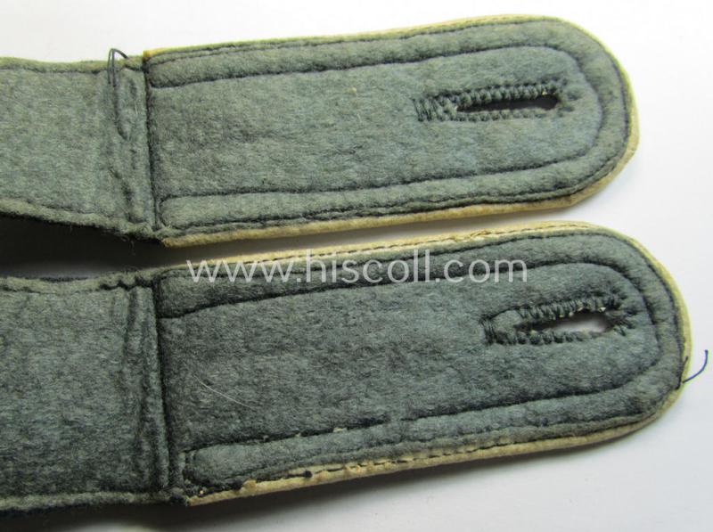 Attractive - and fully matching! - pair of WH (Heeres), pre- ie. early-war period- (ie. 'M36'- ie. 'M40'-pattern and/or rounded-styled) NCO-type shoulderstraps as was intended for an: 'Unteroffizier der Infanterie-Truppen'