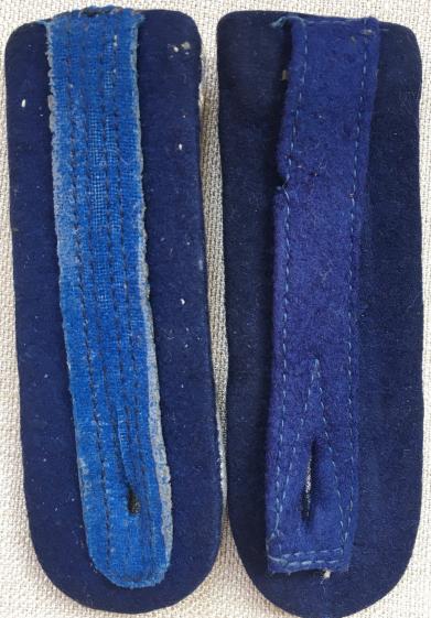 WH (Heer) Medical Shoulderboards