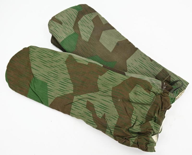 German WH/LW Splittertarn Parka Reversible Gloves