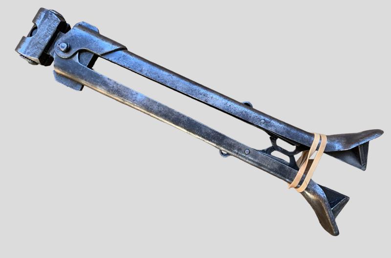 MG42 Bipod -1943-