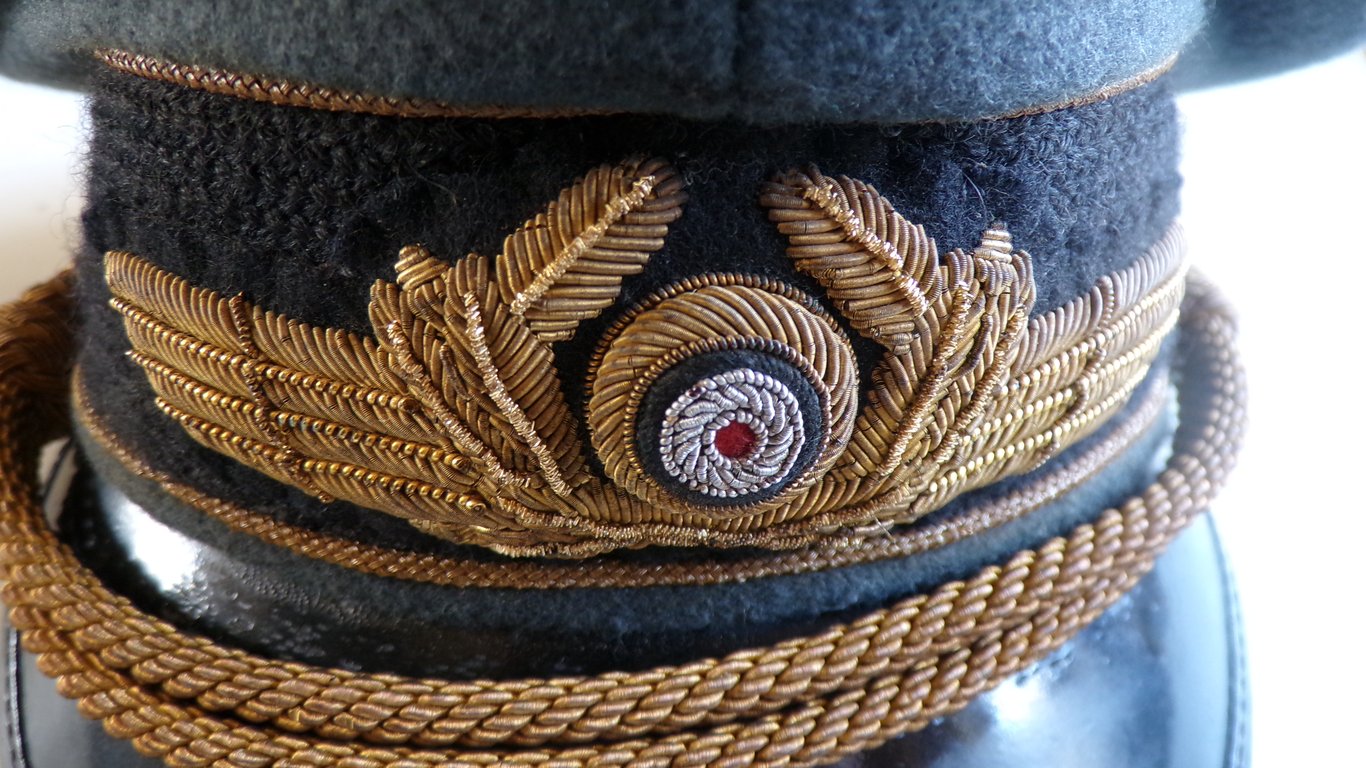 Luftwaffe Generals Visor Cap Wolfgang Pickert 2/3