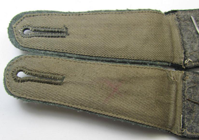 Attractive - and/or fully matching! - pair of WH (Heeres), pre-war-period- ie. 'M36'-pattern (pointed-styled), neatly 'cyphered' NCO-type shoulderstraps as was intended for a: 'Feldwebel des Panzer-Abwehr-Abteilungs 24'