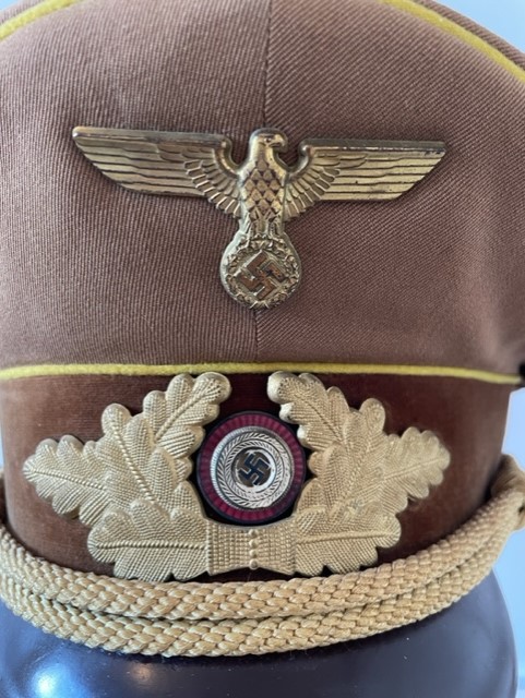 EXTREMLEY RARE WWII GERMAN NSDAP ORDENSBURG POLITICAL LEADERS PEAK CAP.