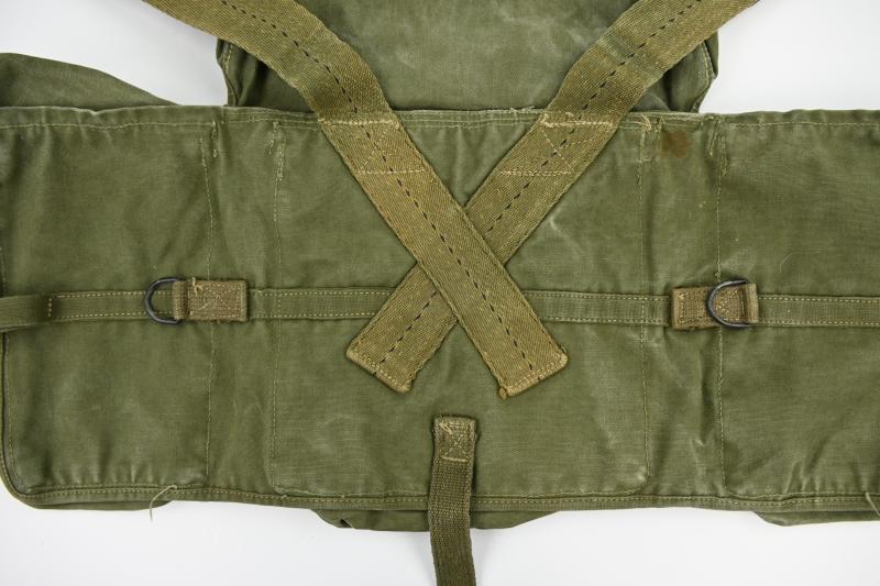 US WW2 Paratrooper Medic Bag 1945