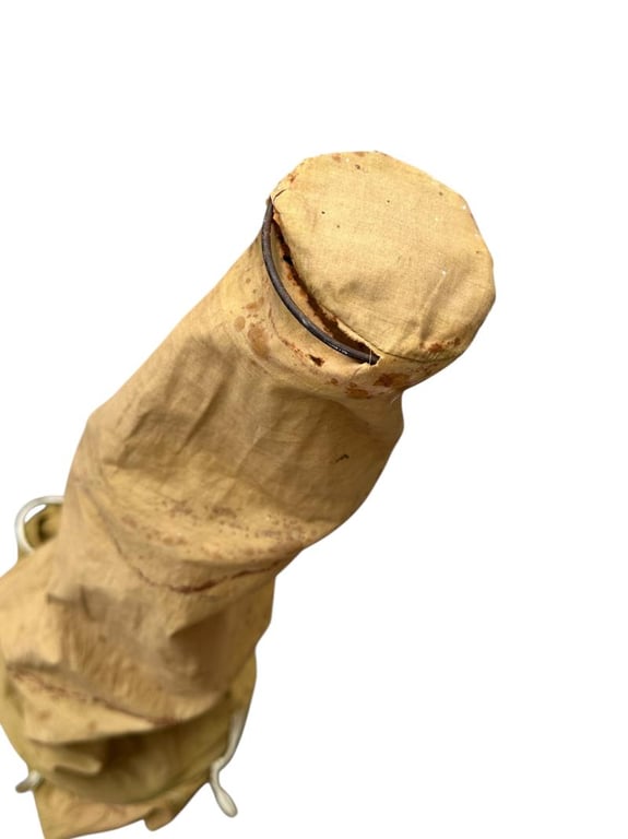 British WW2 Early Parachute-Extractor