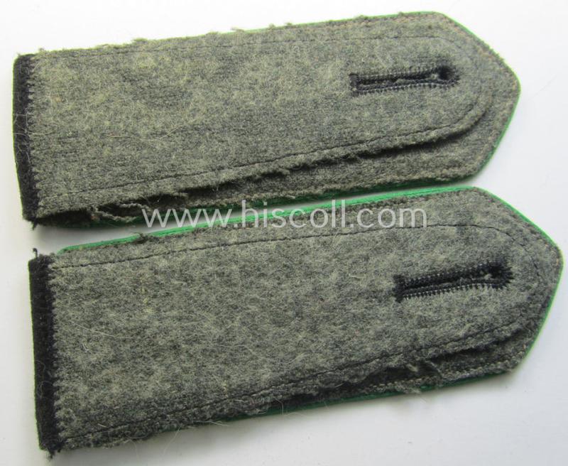 Pair of EM- (ie. NCO-) type 'Sicherheitsdienst'- (ie. 'SD'-) related shoulderstraps: 'Schützmannschaften' (ie. 'Schuma')