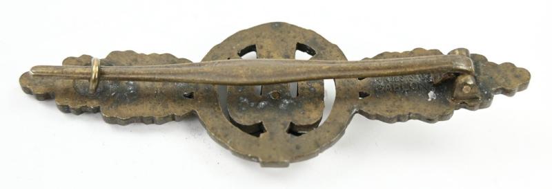 German LW Bomber Clasp in Bronze