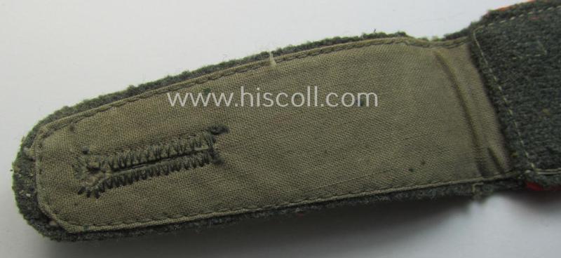 Single, early- (ie. mid-war-)period WH (Heeres) so-called: 'M41 o. 43'-pattern, EM-type shoulderstrap as was intended for - and with certainty worn by! - a: 'Soldat eines (Sturm)Artillerie Abts. o. Rgts.'