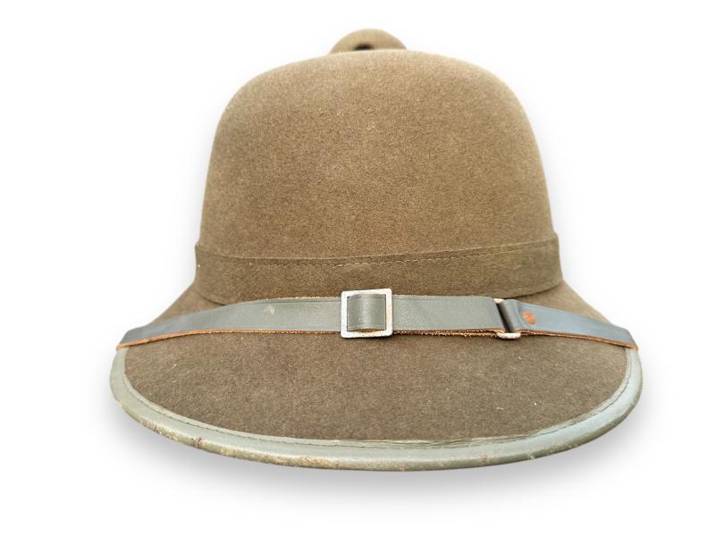 WH (Heer) 2nd Pattern Pith Helmet -1942-