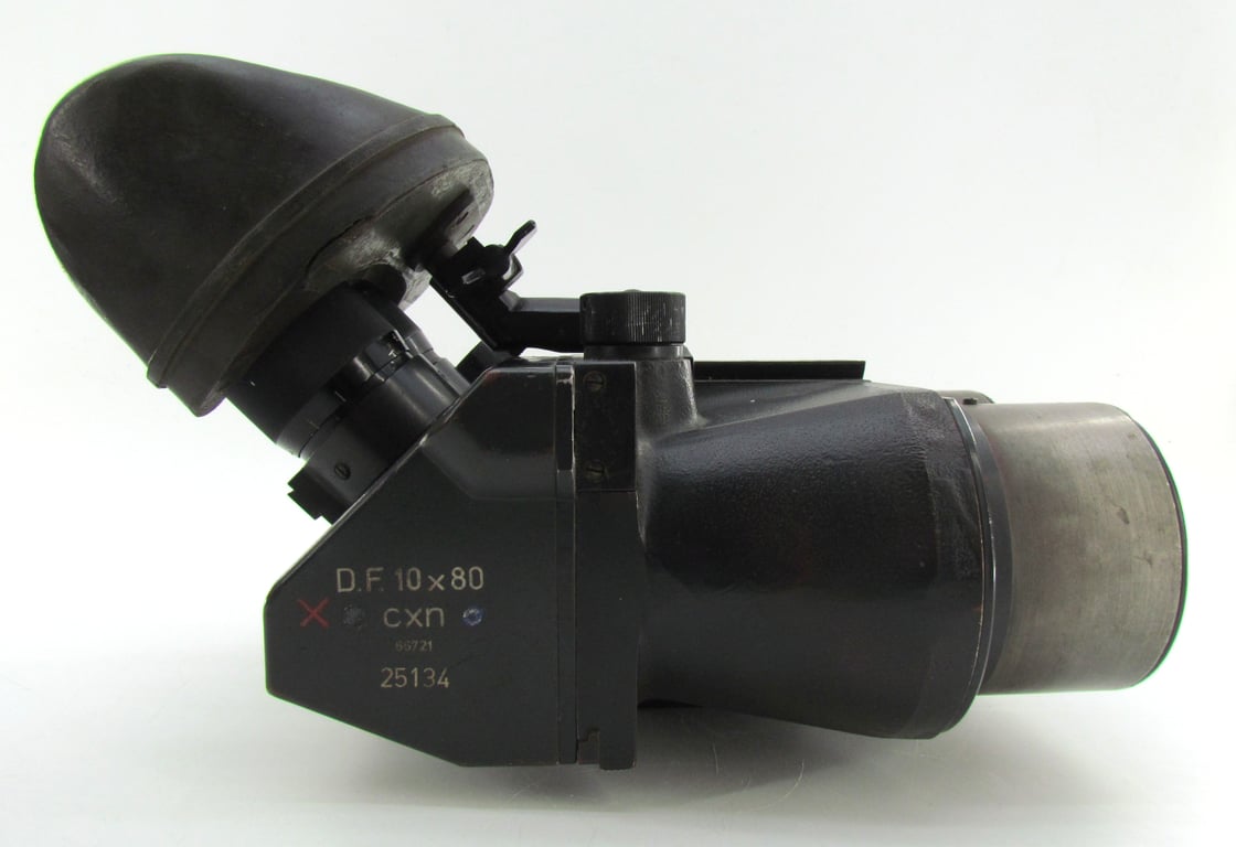 German Anti-Aircraft Flak binoculars D.F. 10x80  (Doppellfernrohr)