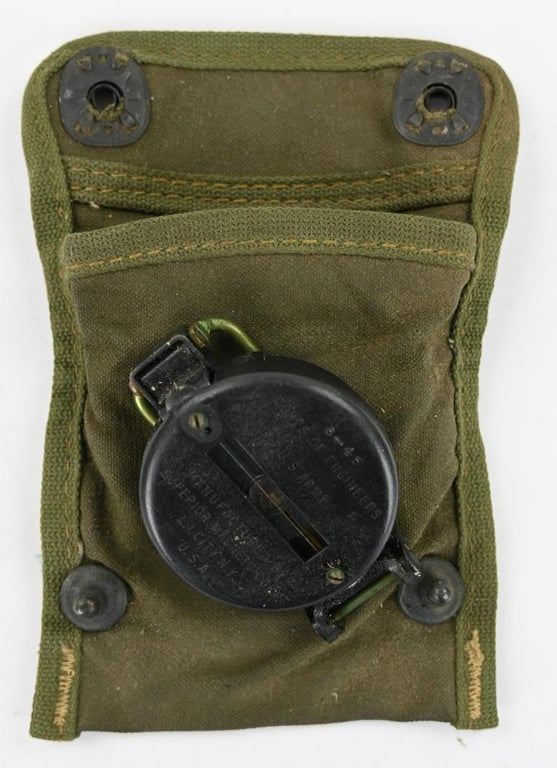 US WW2 Compas & Pouch