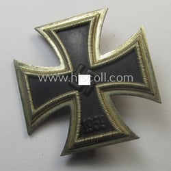 'Eisernes Kreuz 1. Klasse' (or: Iron Cross 1st...
