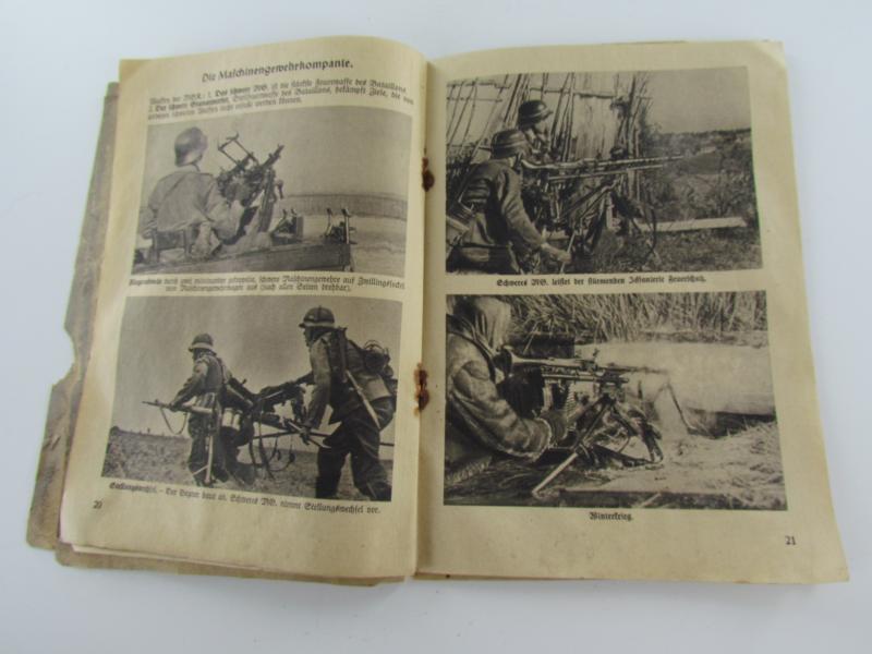 Book : Die Infantrie : Weapons Booklets of the Army