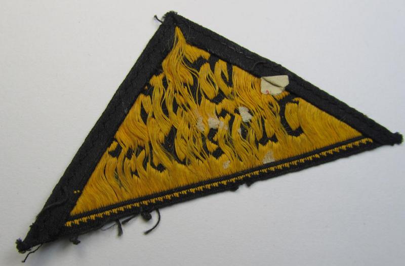 'HJ' ('Hitlerjugend') district-triangle (ie. 'Gebietsdreieck') entitled: 'West Düsseldorf' (being a moderately used- and/or worn example that has lost its once-attached 'RzM'-etiket)