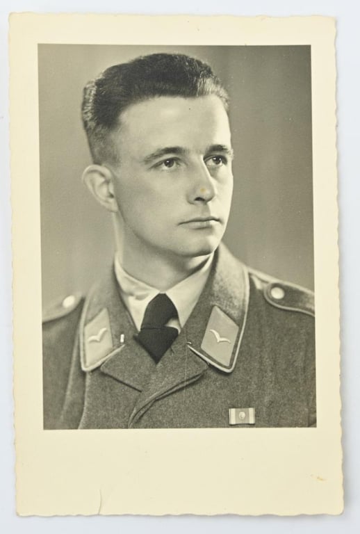 German Luftwaffe Deathcard and picture of  'Philipp Knussmann'