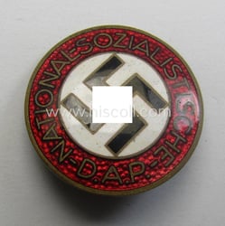 'N.S.D.A.P. - Parteiabzeichen' showing the makers'-designation: 'RzM' and/or:...