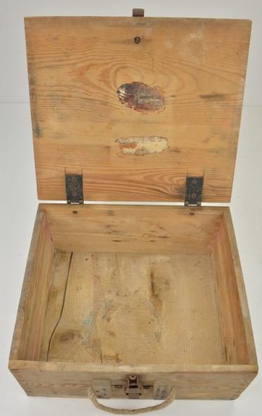 German WH Cartridge Ammo Box