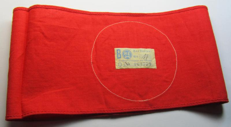 Attractive, linnen-based armband (ie. 'Armbinde') as was intended for usage by the staff of the: 'SA-Wehrmannschaften' (being a hardly used example that still shows its period-attached so-called: 'RzM'-etiket)