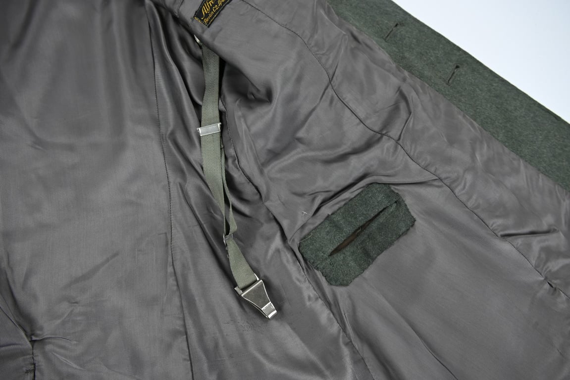 German WH DKIG Tunic Grenadier Regiment 105 Oberleutnant Hans Hoppe