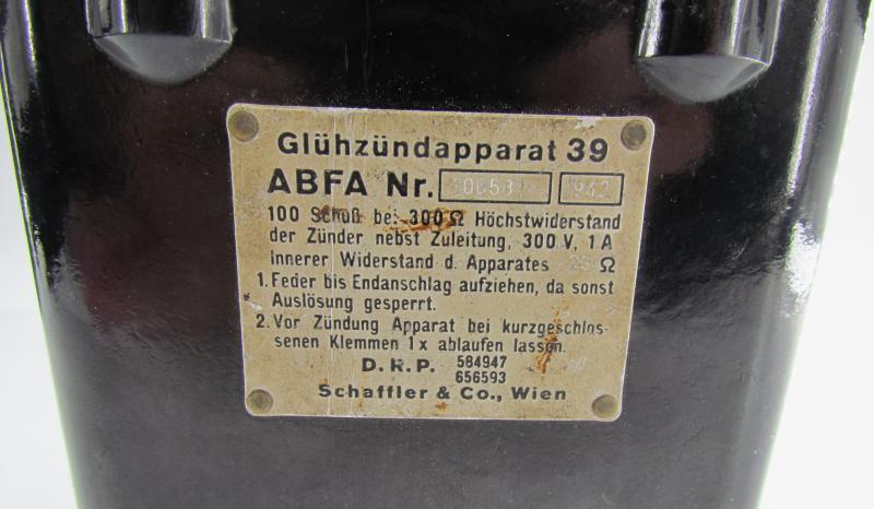 Wehrmacht Detonator type 39 or Glühzündapparat 39