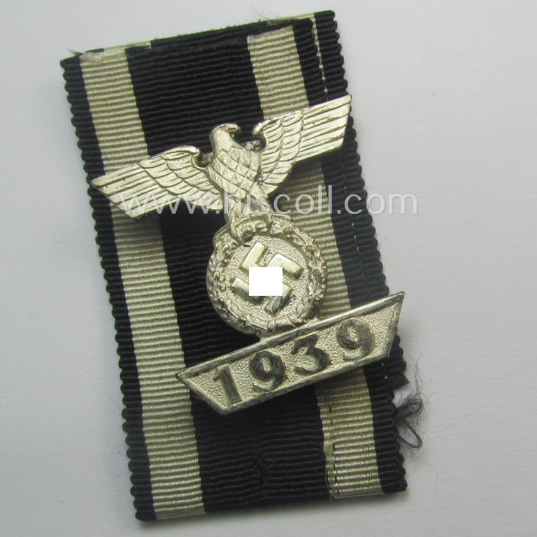 Never mounted nor worn example of a: 'Wiederholungsspange zum EK II. Kl.' as was produced by the (desirable and rarely seen!) 'Hymmen & Co.'-company