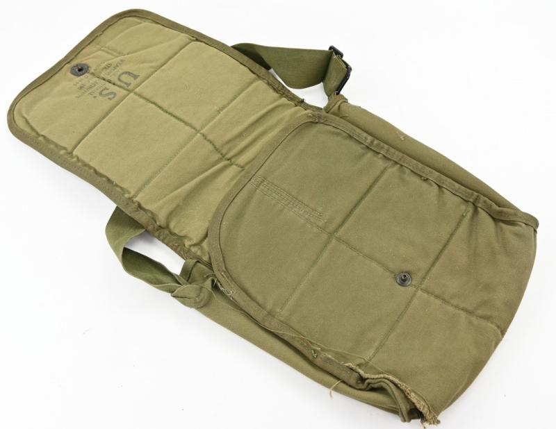 US WW2 Airborne Individual Weapons Case 74-C-190 1945