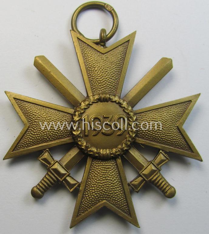 Neat medal-set: 'KvK 2. Klasse mit Schwertern' being a maker- (ie. '63'-) marked (and just minimally used) specimen by the maker- (ie. 'Hersteller') named: 'Franz J. Klast & Söhne' and that comes as issued and found