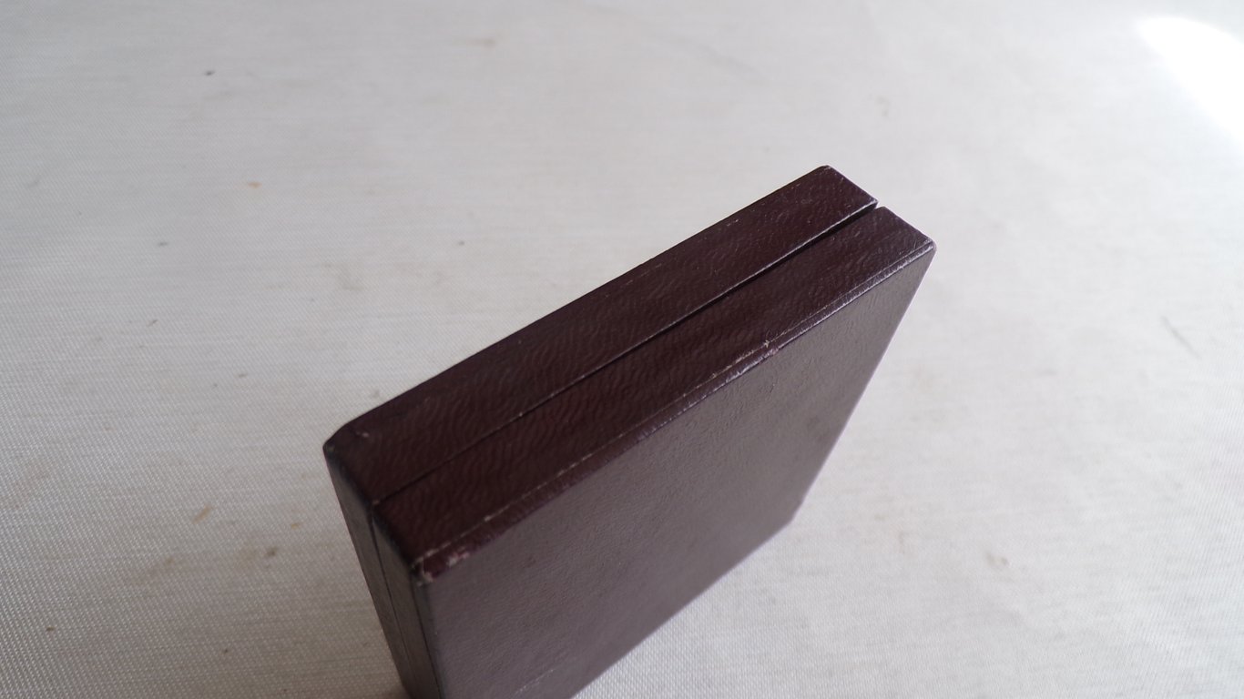 Bordeaux Red LDO Case