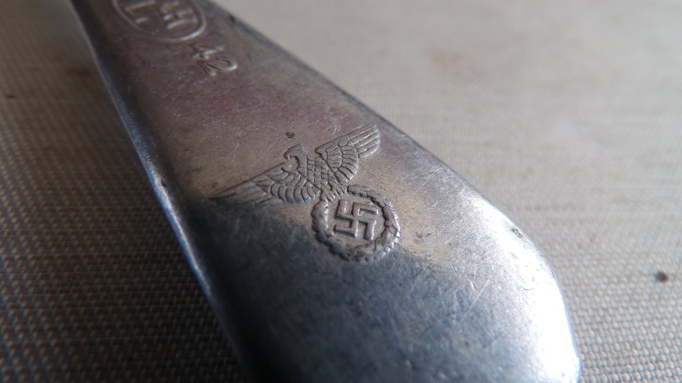 Aluminum Domed Heer Fork 1942