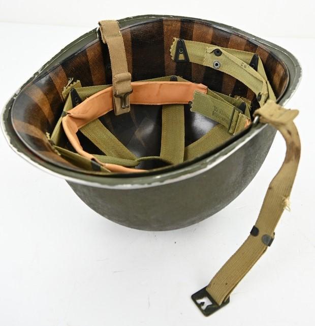 US WW2 Fixed bale Combat Helmet