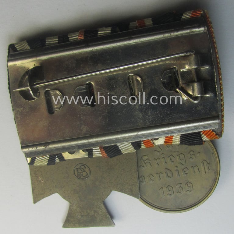 2-pieced, 'WWI'- (ie. TR-) related medal-bar (ie. 'Orden- o. Doppelspange') resp. depicting a: 'Kriegsverdienstmedaille 1939' and a WWI-period: 'FKK 1914-18 ohne Schwn.'