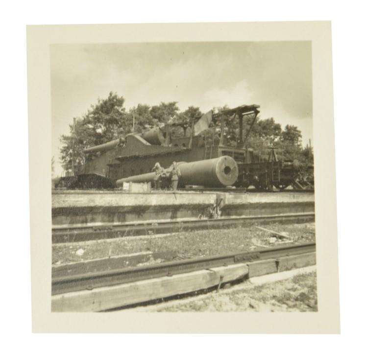 German Picture set Railway Artillery Canon 'Bruno'