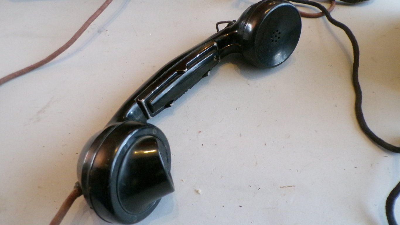 Tischfernsprecher 38 (OB38) Desk Telephone