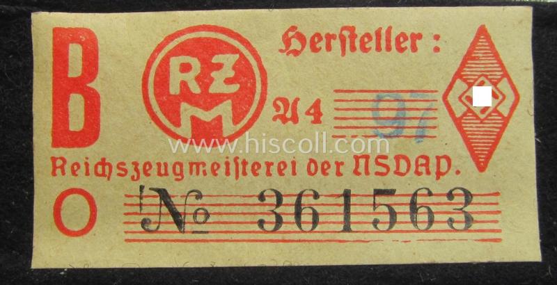 Attractive - and naturally single! - so-called: 'DJ- o. Deutsches Jungvolk' shoulderstrap as was intended for usage by a: 'DJ-Mitglied' serving within the: 'Bann 539' (539 = 'Vöcklabruck') and that still shows its period-attached, 'RzM'-eti...