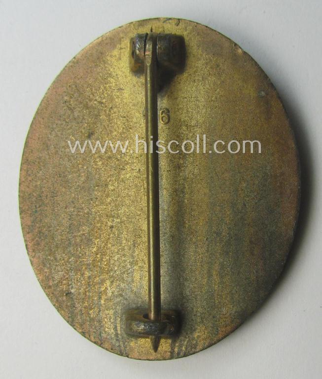 Zinc- (ie. 'Feinzink'-) based and/or clearly maker- (ie. '26'-) marked example of a 'Verwundeten-Abzeichen in Gold' (ie. golden-class wound-badge) as was produced by the maker: 'B.H. Mayer's Kunstprägeanstalt'